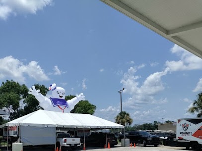 Door ding repair and paintless dent repair illustration